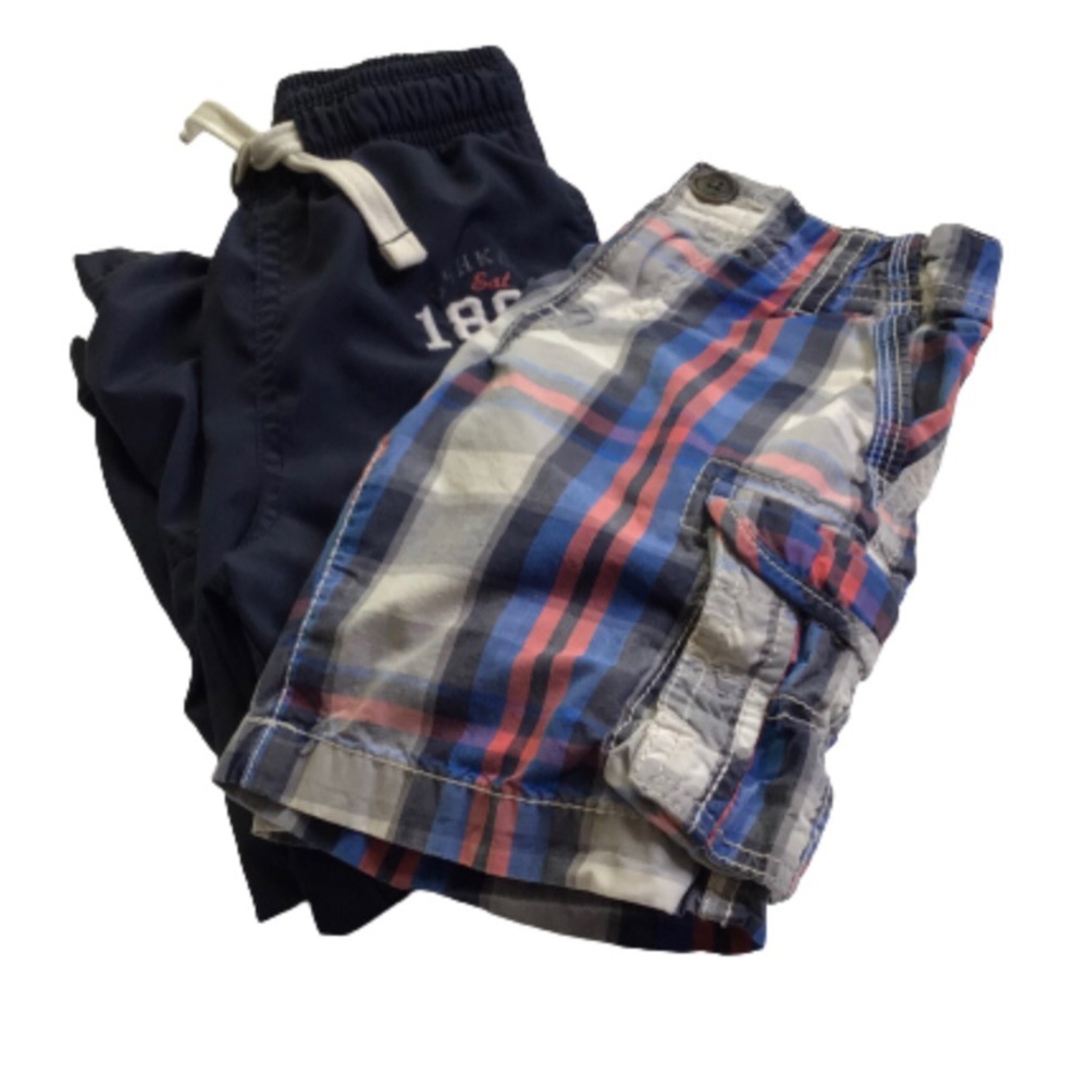 OshKosh Boys Bottom Bundle of 2 Shorts Track Pants size 4